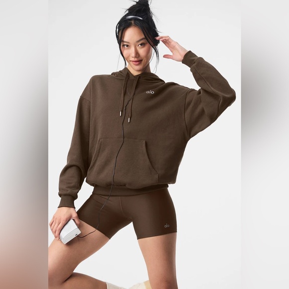 NWT Alo Accolade Hoodie in Espresso - Picture 2 of 6